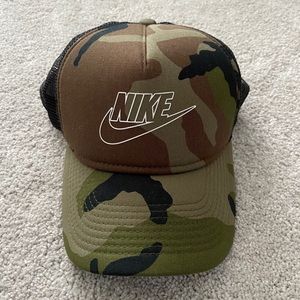 Nike Camo Trucker Snapback Hat Cap